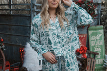 Load image into Gallery viewer, DOORBUSTER PRICE/Green Gingham Christmas PJ Set