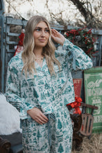 Load image into Gallery viewer, DOORBUSTER PRICE/Green Gingham Christmas PJ Set