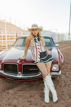 Load image into Gallery viewer, Americano sleeveless snap