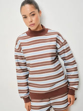 Load image into Gallery viewer, BLUE-BROWN FLEECE SWEATSHIRT

