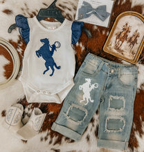 Load image into Gallery viewer, Bucking Horse Denim Cuffed cropped jeans
