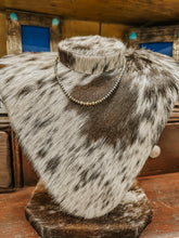 Load image into Gallery viewer, Real Genuine Navajo and Gold 16&quot; Necklace
