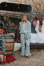 Load image into Gallery viewer, DOORBUSTER PRICE/Green Gingham Christmas PJ Set
