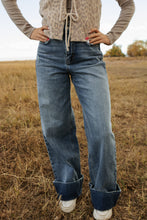 Load image into Gallery viewer, High Rise Cuffed Jeans
