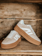 Load image into Gallery viewer, Beige/White Sneaker
