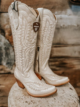 Load image into Gallery viewer, Ariat Casanova White Boot
