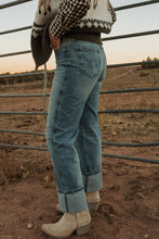 Load image into Gallery viewer, The Casey jeans
