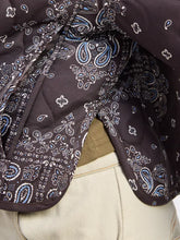 Load image into Gallery viewer, Quilted Paisley Print Boxy Jacket
