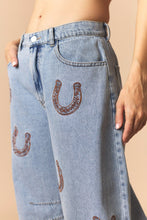 Load image into Gallery viewer, Horse Shoe Embroidery Denim Barrel Jeans
