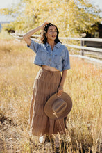 Load image into Gallery viewer, Cropped Denim Top in Faded Cloud
