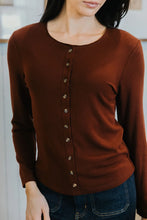 Load image into Gallery viewer, CARDIGAN IN RUSSET
