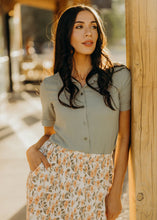 Load image into Gallery viewer, RUFFLED COLLARED BLOUSE IN FOG GREEN
