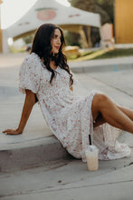 Load image into Gallery viewer, THE JENSEN Dress IN TEA ROSE TINT
