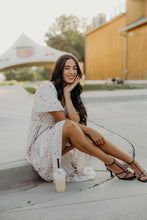 Load image into Gallery viewer, THE JENSEN Dress IN TEA ROSE TINT
