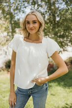 Load image into Gallery viewer, WOVEN CRINKLE TOP IN OFF WHITE
