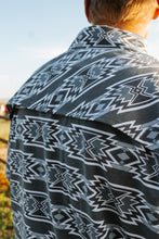 Load image into Gallery viewer, Aztec Short Sleeve
