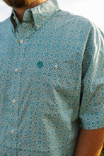 Load image into Gallery viewer, Wrangler Men&#39;s Short sleeve Teal shirt

