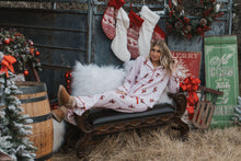Load image into Gallery viewer, DOORBUSTER PRICE/Pink Stripe Santa Claus PJ Set
