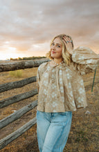 Load image into Gallery viewer, Flower Embroidery Pin Tuck Swing Blouse
