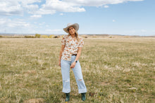 Load image into Gallery viewer, Ariat Distressed Light Wash Tomboy Wide Leg Jeans
