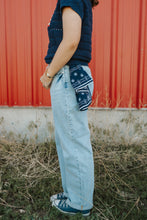 Load image into Gallery viewer, Judy Blue Marlow Arc Leg with removable Bandana
