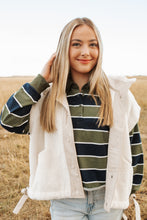 Load image into Gallery viewer, Sand sherpa Snap Vest W/ Tie Detail
