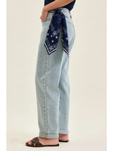 Load image into Gallery viewer, Judy Blue Marlow Arc Leg with removable Bandana
