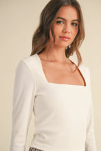 Load image into Gallery viewer, Ribbed Square Neck Long Sleeved Top
