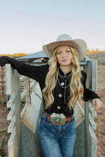 Load image into Gallery viewer, Wrangler Western Retro Concho button up
