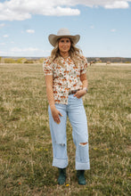 Load image into Gallery viewer, Ariat Distressed Light Wash Tomboy Wide Leg Jeans
