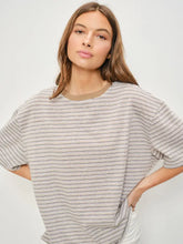 Load image into Gallery viewer, Striped basic tee

