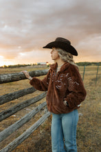 Load image into Gallery viewer, Women&#39;s Brown Wrangler Fur Jacket
