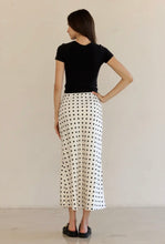 Load image into Gallery viewer, Ivory/black dot skirt
