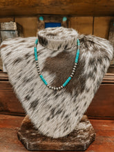 Load image into Gallery viewer, 20&quot; Navajo Pearl necklace
