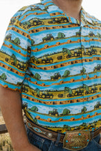 Load image into Gallery viewer, Men&#39;s Short Sleeve Tractor Button Up
