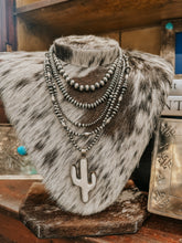 Load image into Gallery viewer, Genuine Navajo 24&quot; 5mm White Cactus Pedant Necklace
