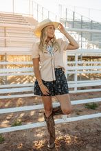 Load image into Gallery viewer, Boot Print Concho Button Down Shorts
