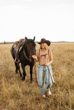 Load image into Gallery viewer, Sleeveless Horse Knit Vest
