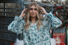 Load image into Gallery viewer, DOORBUSTER PRICE/Green Gingham Christmas PJ Set
