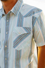 Load image into Gallery viewer, Men&#39;s Sky Blue Pearl Snap
