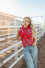 Load image into Gallery viewer, Wrangler Western Snap Bandanna Top Red
