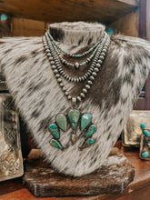 Load image into Gallery viewer, Genuine 8mm-22&quot; Navajo Necklace W/ Pendant
