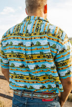 Load image into Gallery viewer, Men&#39;s Short Sleeve Tractor Button Up
