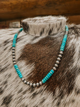 Load image into Gallery viewer, 20&quot; Navajo Pearl necklace
