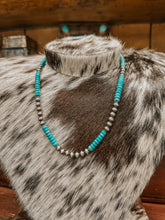 Load image into Gallery viewer, 20&quot; Navajo Pearl necklace
