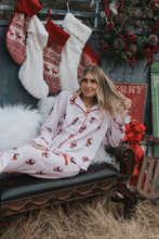 Load image into Gallery viewer, DOORBUSTER PRICE/Pink Stripe Santa Claus PJ Set
