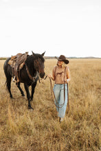 Load image into Gallery viewer, Sleeveless Horse Knit Vest
