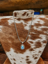 Load image into Gallery viewer, Tom Francisco Navajo Pendant Necklace
