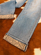 Load image into Gallery viewer, Hidden Leopard cuff logan basic jean
