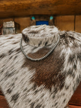 Load image into Gallery viewer, 5MM 16&quot; Navajo Pearl necklace
